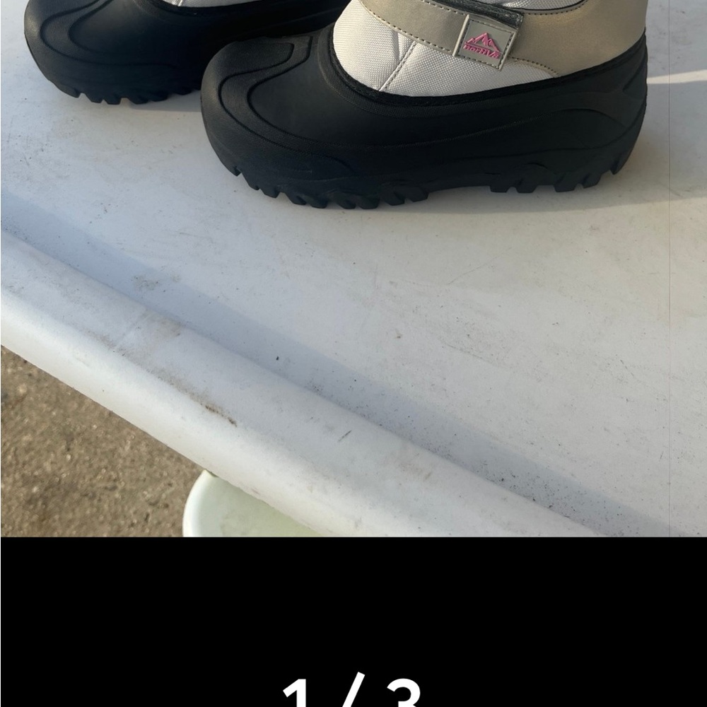 Snow bootss - Picture 2 of 3